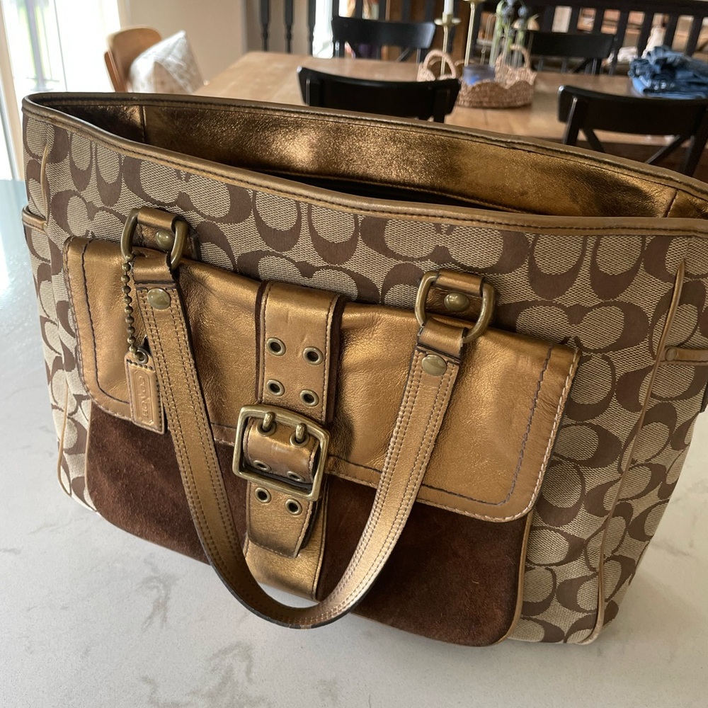 Classic vintage Coach Tote